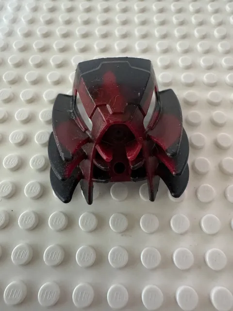 LEGO Bionicle Mask Radiak with Marbled Black Pattern 60906pb01