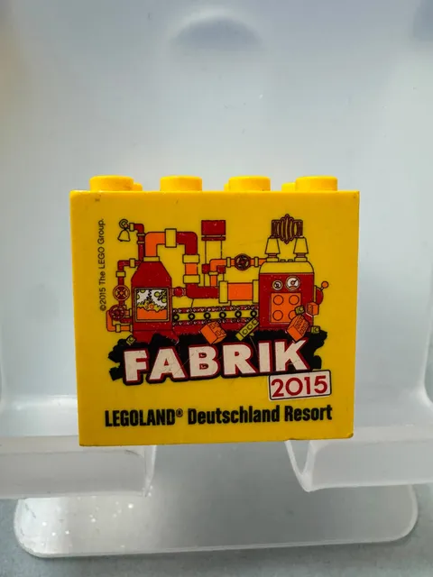 Lego Collectible Brick Custom Brick 2x4x3 Yellow Legoland Factory 2015