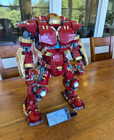 LEGO Marvel Hulkbuster 76210. Complete Set: No Box or Instructions
