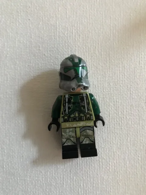 LEGO Star Wars Retired Commander Gree Phase 2 SW0528 Kashyyyk Minifigure