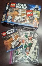 USED -  LEGO Star Wars: Clone Trooper Battle Pack (7913)  - Possibly complete?