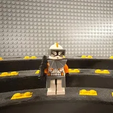 LEGO Star Wars Clone Commander Cody Phase I Minifigure Authentic
