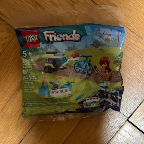 LEGO Friends Mobile Music Trailer