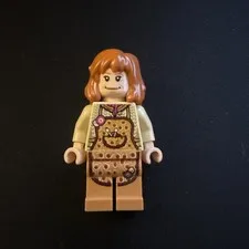 LEGO Harry Potter Minifigure HP088 Molly Weasley From Set 4840