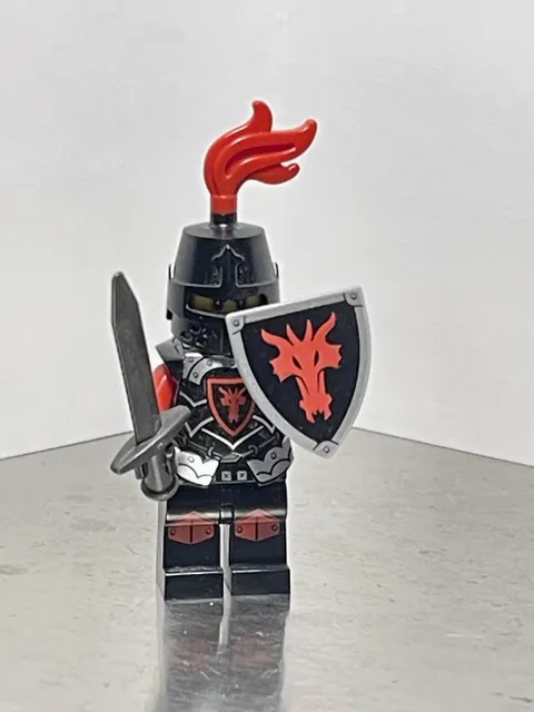 LEGO Castle Dragon Knight Minifigure cas524 From 70402 70404 King’s 2013 EUC