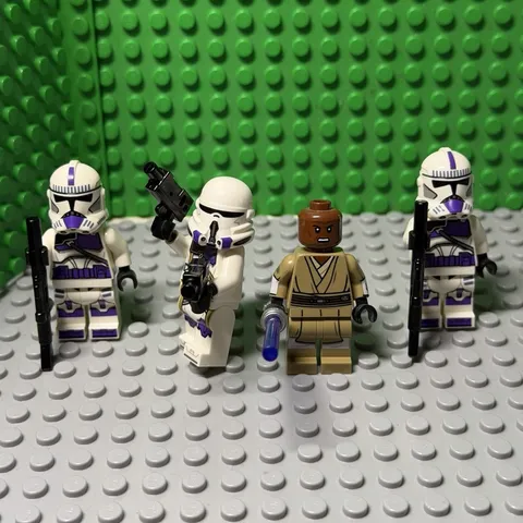 LEGO Star Wars Minifigure Lot x4 Mace Windu + Clone Troopers 187th