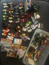 Vintage LEGO Minifigure Lot W/ Accessories Weapons Armor Pieces Castle Pirates