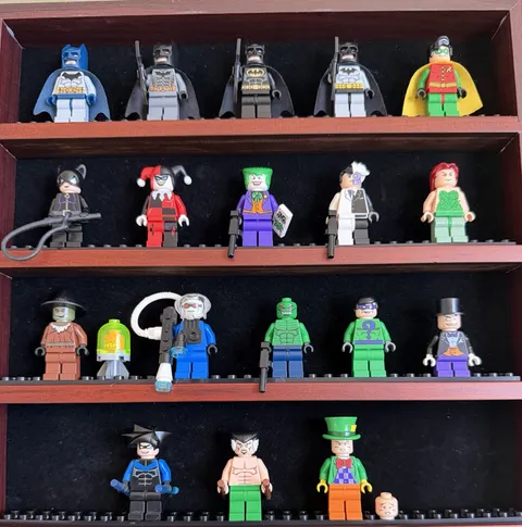 LEGO Batman Minifigure Lot - Batman Robin Catwoman Harley Quinn Joker