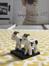 2x BILLY MOUNTAIN GOAT BARNYARD ANIMAL LEGO MINIFIG LOT farm black spots white