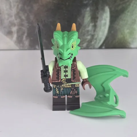 NEW Dungeons & Dragons Dragonborn Alax Jadescales Custom Lego Minifigure 21348