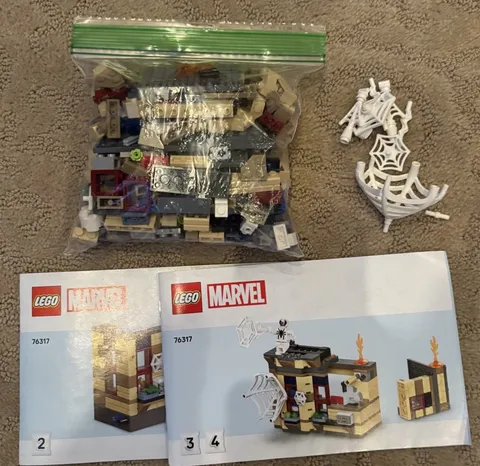 LEGO 76317 Marvel Spider Man Peter Parker's Apartment Build Only NO MINIFIGURES