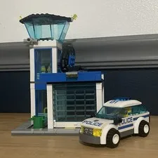 LEGO City Police Station and Squad Car Bundle