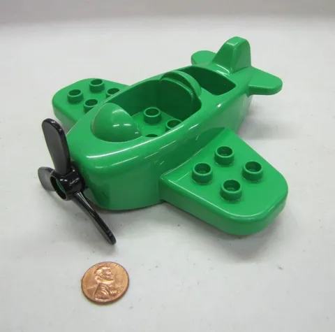 Lego Duplo GREEN AIRPLANE PLANE with BLACK PROPELLER No Wheels