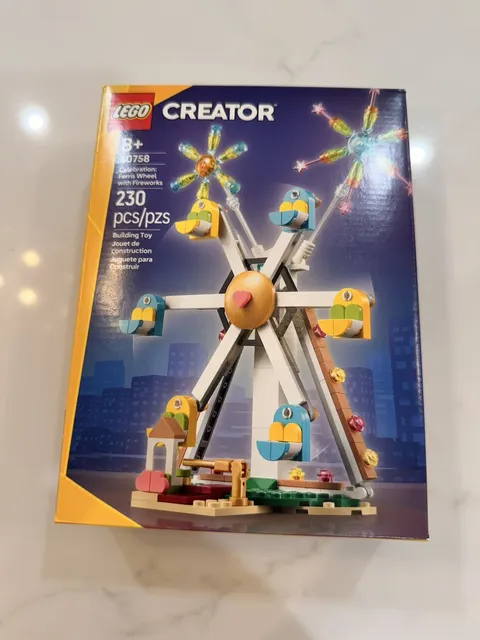 LEGO 40758 Celebration Ferris Wheel Fireworks New