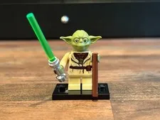 LEGO Star Wars Yoda Minifigure (sw1288) w/ Lightsaber