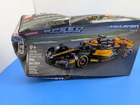 2024 LEGO SPEED CHAMPIONS--2023 MCLAREN FORMULA 1 CAR SET (NEW) 76919