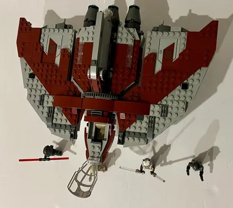 LEGO Star Wars: Ahsoka Tano's T-6 Jedi Shuttle (75362) Used 100% Complete no Box