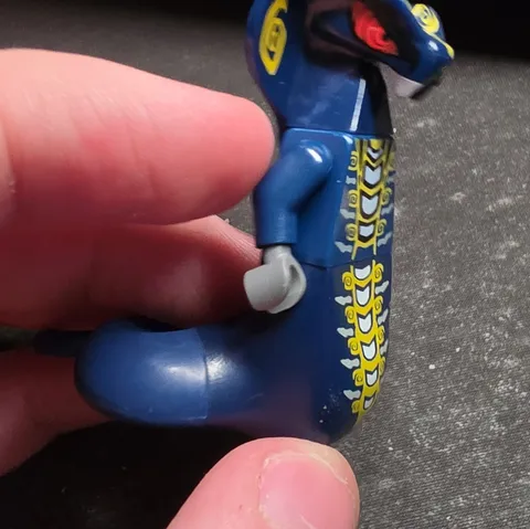 LEGO Ninjago Skales Serpentine Snake Minifigure scales