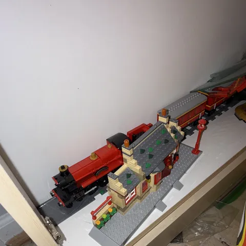 LEGO Hogwarts Express Train & Station Build with Track, Multicolor Plastic