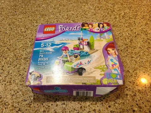 NIB Lego Friends 41306.  Mia’s Beach Scooter - Smashed Box