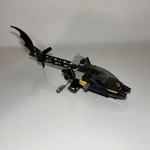 LEGO DC Comics Super Heroes Batman Man-Bat Attack 76011