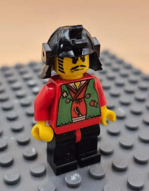 LEGO Castle Ninja - Robber Minifigure 6045 6089 6033 1099 4085 1184 cas053