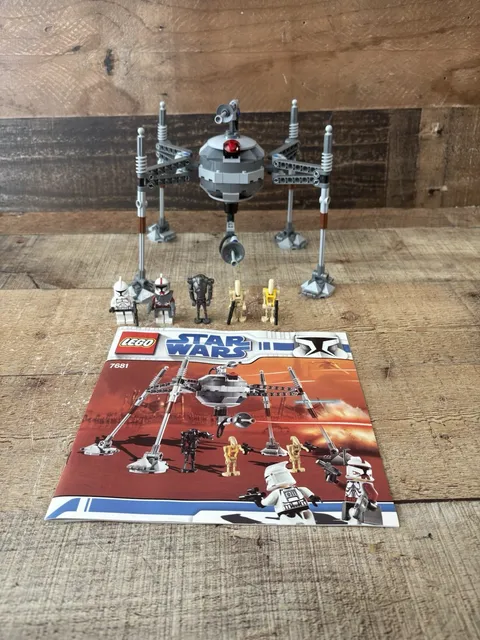 LEGO Star Wars: Separatist Spider Droid (7681) 100% Complete ALL Minifigures 