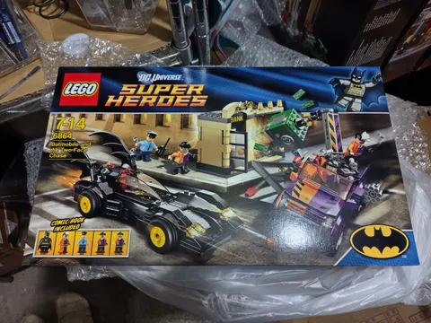 LEGO DC Comics Super Heroes: Batmobile and the Two-Face Chase )FREE SHIPPING!!!!
