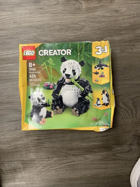 LEGO Creator Panda Family 31165 Complete Set 3 in 1 626 Damaged box