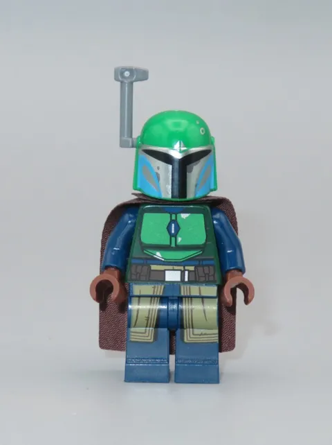 LEGO Mandolorian Tribe Warrior female blue minifigure Star Wars 75267