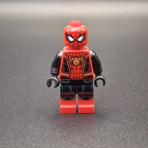 Marvel Super Heroes LEGO® Spider-Man Peter Parker No Way Home Minifigure 76185