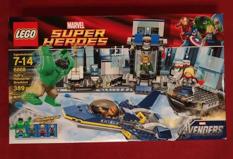LEGO 6868 Marvel: Hulk's Helicarrier Breakout - NEW