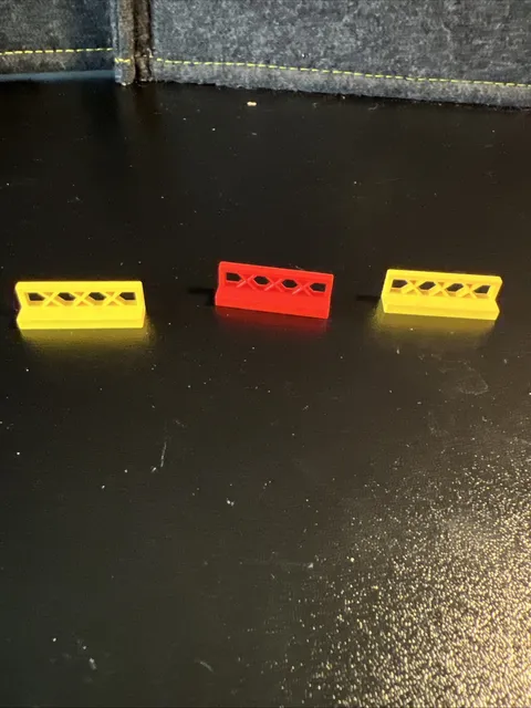 VTG LEGO Parts 3633 (4pcs) Fence 1 x 4 x 1 Red & Yellow