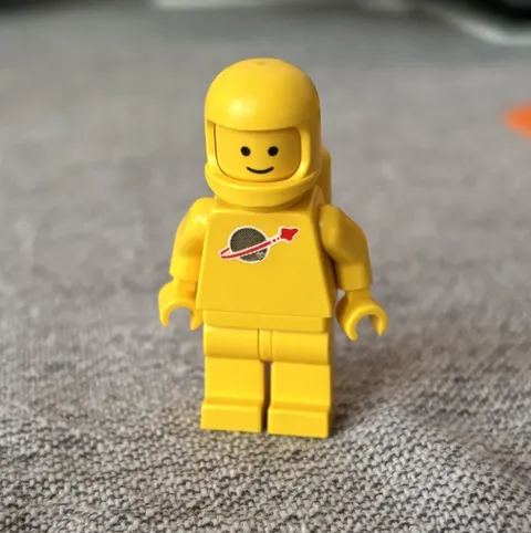 Yellow Spaceman Astronaut Classic Space LEGO Minifigure