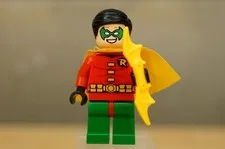 LEGO Minifigure Robin sh112a Very Short Cape From Batman II Super Heroes DC