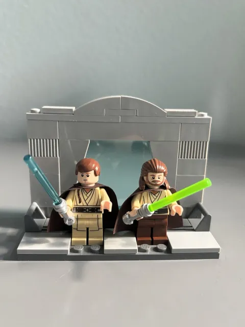 LEGO Star Wars Qui-Gon Jinn and Obi Wan-Kenobi Minifigure