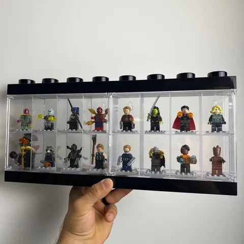 Lego Marvel Avengers Minifigures Lot 17 Figures Case Multi Plastic Excellent MCU