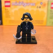 Lego Jewel Thief - CMF Series 15 - Collectible Minifigure - COMPLETE