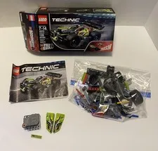 Lego 42072 Technic Race Car WHACK! Complete with box & Instructions 2018