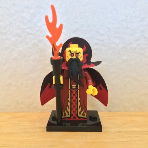 LEGO® Evil Wizard Collectible Minifigure Series 13  CMF 71008 - Retired Complete