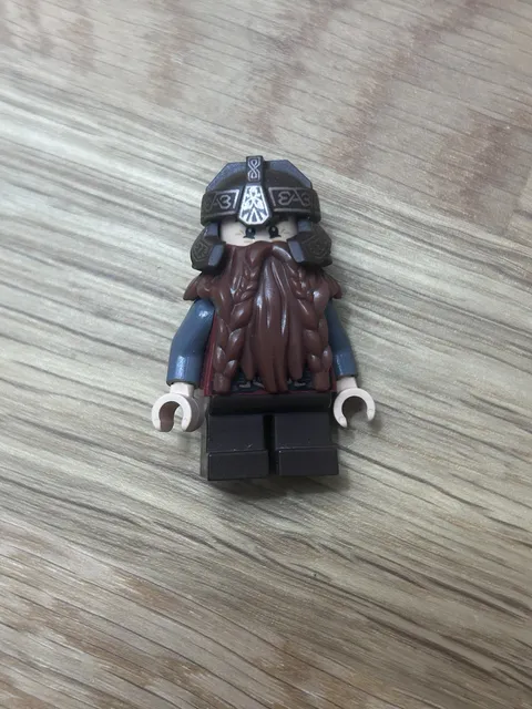 LEGO Minifigure Lord of the Rings : Gimli (lor013) Set 79008 Pirate Ship 2X2