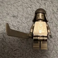LEGO Minifigure Black Armored Character with Star Wars Knights of REN