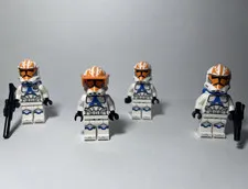 LEGO Star Wars 332nd Legion Clone Trooper Lot of 4 w/ 2 Blasters