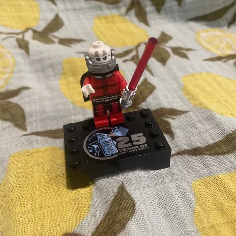 LEGO Darth Malak Minifigure sw1325 From Set 75379 25 Years of Star Wars
