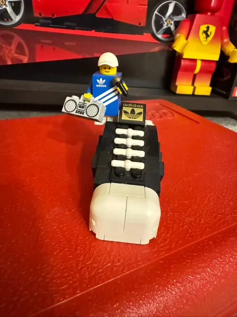 LEGO 40486 Adidas Superstar Mini Build