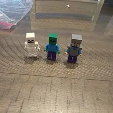 Lego Steve 21172 Minecraft Armor, zombie, skeleton 
