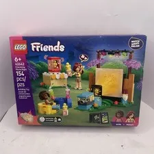 LEGO 42642 Friendship Movie Night Friends Set – New Sealed – Light-up Projector!