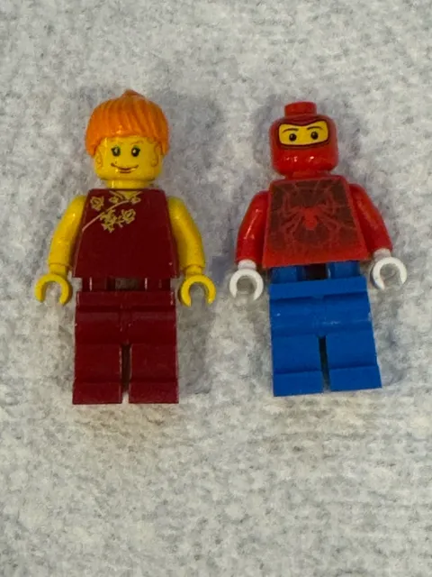 Vintage LEGO Wrestler Spider-Man And Mary Jane Minifigures