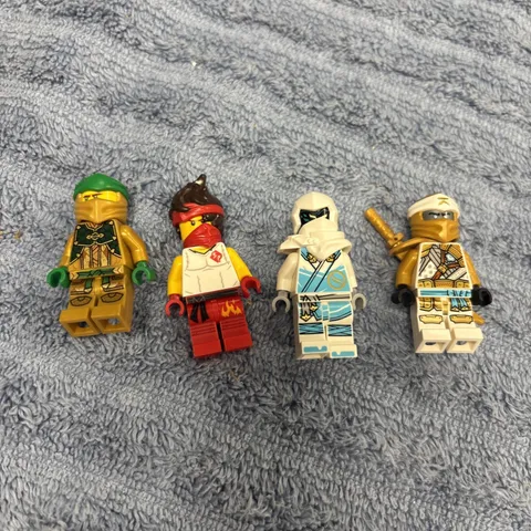 LEGO NINJAGO Minifigures lot of 4