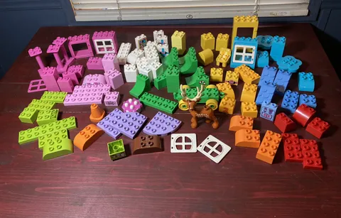 Lego Duplo Lot Disney Minnies Birthday Party Santas Winter Holiday